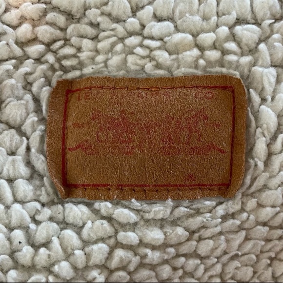 🔴SOLD🔴Levi’s 1980s Sherpa DESTROYED Trucker Jacket Size Large - Picture 9 of 11